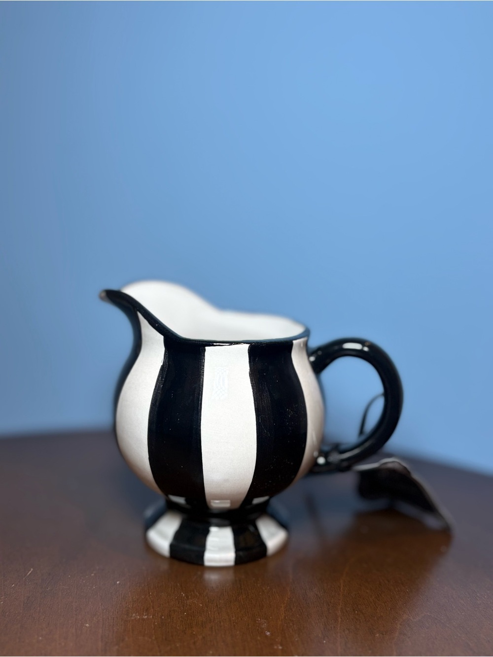 Black & White Striped Ceramic Creamer - Premium Tableware